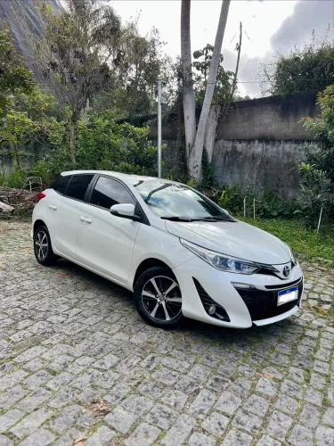 Toyota Yaris XLS Connect 1.5 Flex 16V 5P AUT 2020