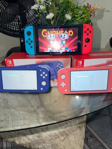 Nintendo Switch (1 Padrão + 2 Lites) Impecáveis na Caixa | Venda Separada ou Pacote