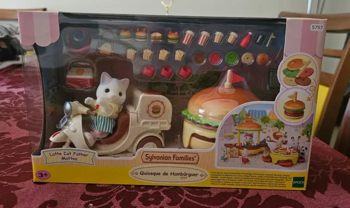 Sylvanian Families Hamburguer Stand