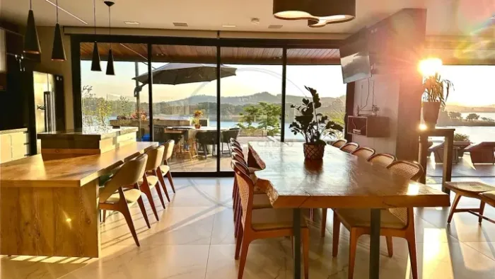 Imóvel de alto padrão à venda Residencial Porto da Laranjeira em Piracaia