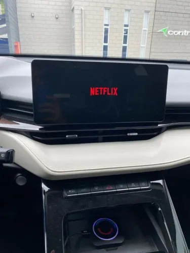 Carplay Sem Fio Streaming Box Ram 4g Rom 64gb