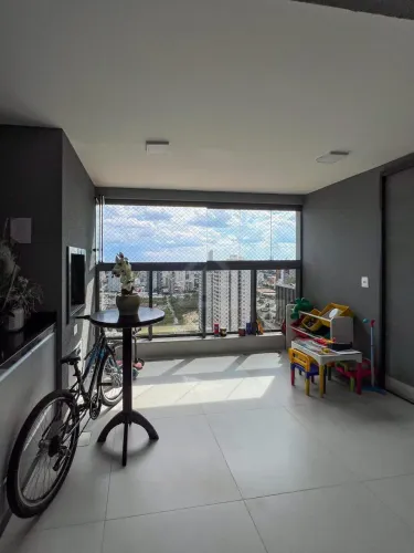 VENDA Apartamento com 3 suítes no Edifício VOX, Jardim Aclimação, Cuiabá - MT. Área Priva