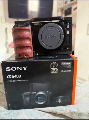 CÂMERA SONY 6400+LENTE DO KIT+BATERIA EXTRA
