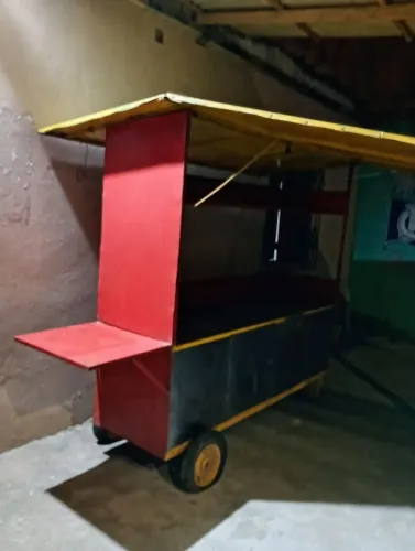 Vendo um carrinho de lanche