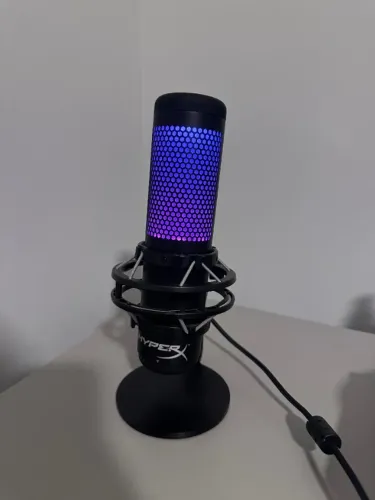 Microfone HyperX QuadCast S