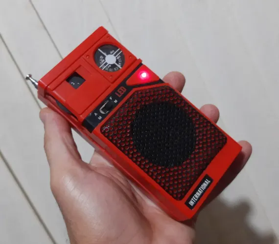 Rádio antigo INTERNATIONAL VERMELHO radinho RELIQUIA AM FM