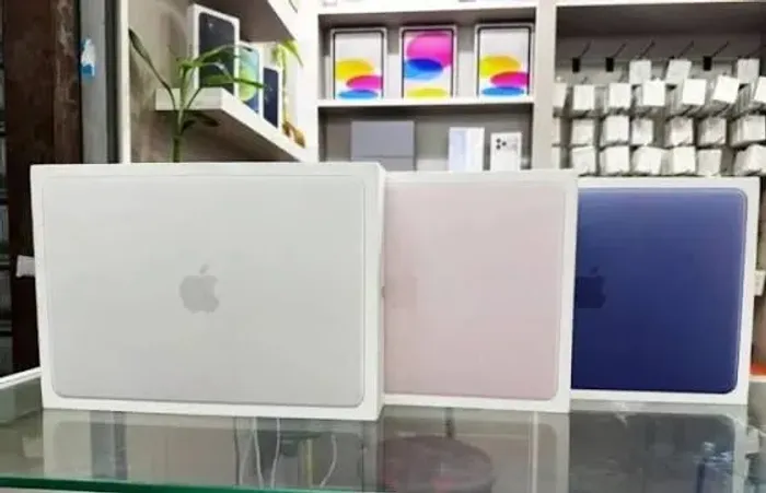 Mackbook Apple