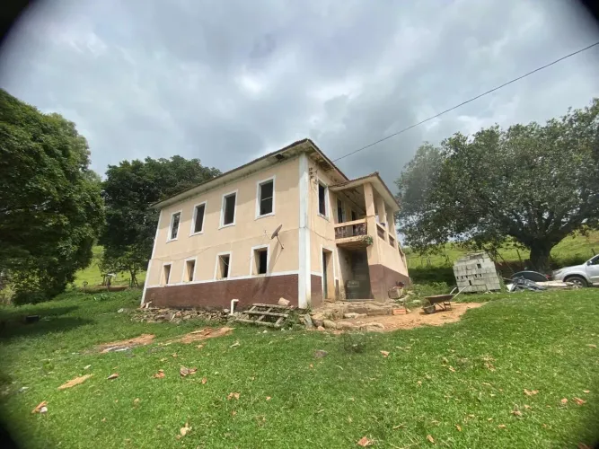 Vende-se Sitio