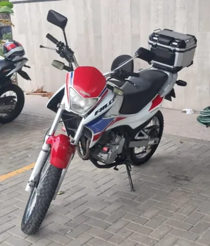 Falcon 2015 TRICOLOR