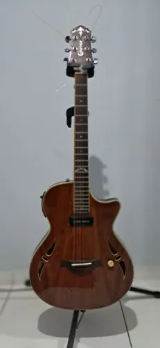Violão crafter híbrido