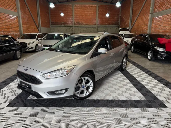 Ford Focus 1.6 S/se/se Plus Flex 8v/16v 5P 2016