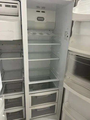 Vendo side by side Electrolux completamente sem gaz
