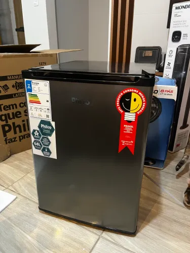 Frigobar Philco NOVO 68L - Modelo PFG85PL 
