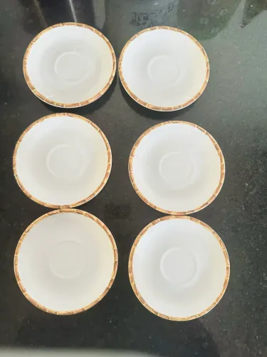 6 pires porcelana com detalhes na borda