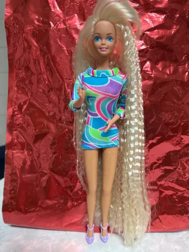 Barbie Totally Hair