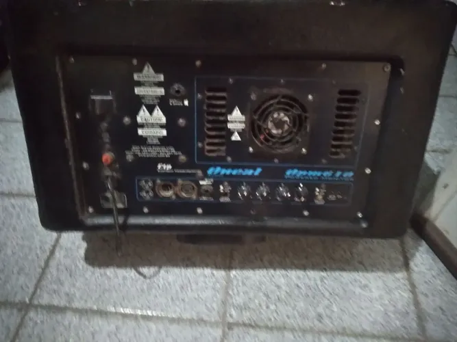 Caixa de som sub de 12 polegadas