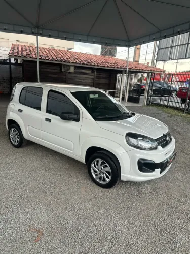 Fiat Uno Attractive 1.0 EVO Fire Flex 8V 5P 2020