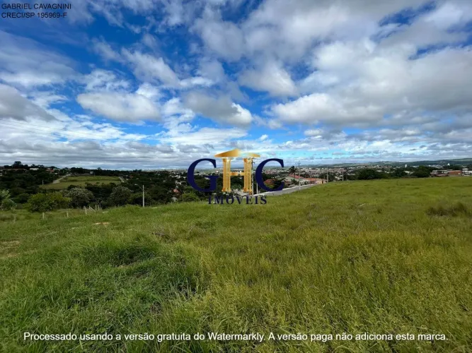 VENDO TERRENOS - SÃO MANOEL II - Salto de Pirapora/SP TEMOS 4 UNIDADES DISPONÍVEIS: - ESQU