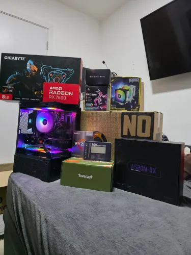 PC GAMER ZERO USO RX 7600 8GB / RYZEN 5 5600GT / SSD 512GB / 16GB DDR4 3200MHZ
