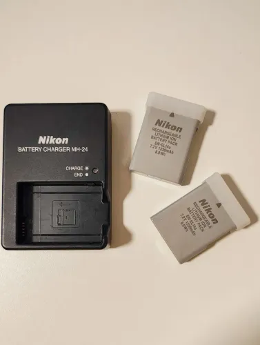 Carregador Nikon MH-24 + 2 Baterias Originais EN-EL14a