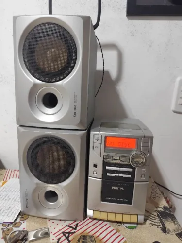 O Micro System Philips MC 110