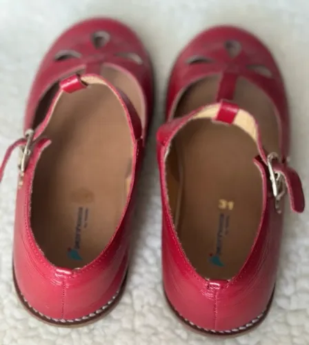 Sapatinho feminino vermelho