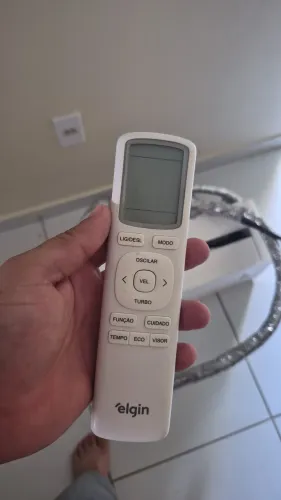 Ar condicionado inverter Wi-Fi Elgin 9 mil btus - completo