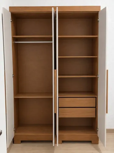 Guarda-roupa à venda - pouco tempo de uso!