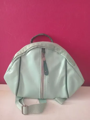 Mini mochila verde-claro estilo Gucci
