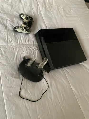 Ps4 Fat 500GB + Controle Original + 3 Jogos à Escolha do Comprador