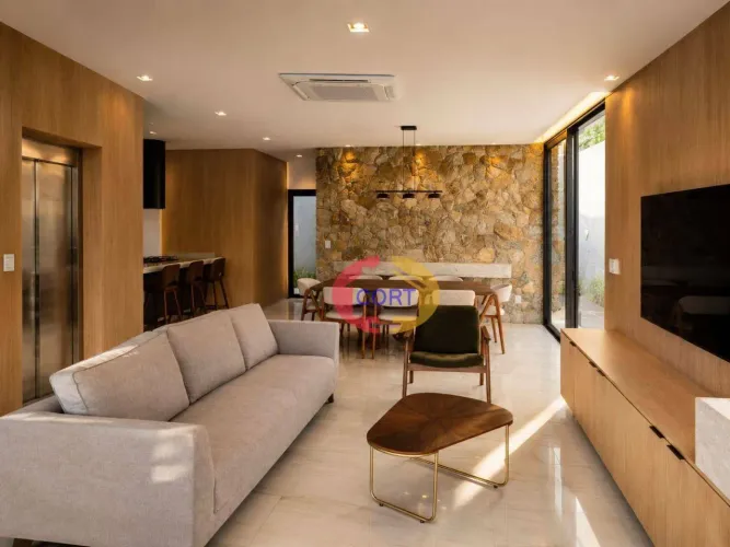 CASA DE ALTO PADRÃO PARA LOCAÇÃO NO CONDOMÍNIO REAL PARK ARUJÁ