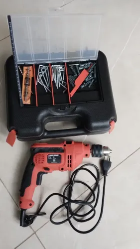 Furadeira black&decker profissional 700 w - 110 v
