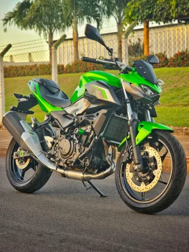 KAWASAKI Z500 2025 | 2.800 KM | GARANTIA DE FÁBRICA | R$34.900