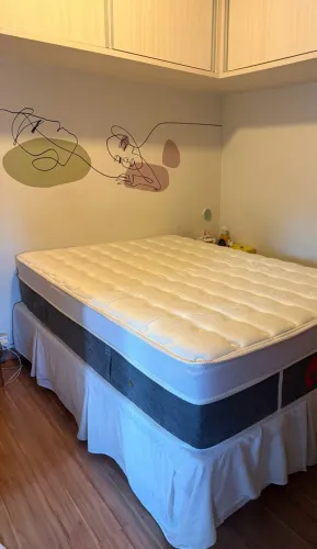 Colchão Castor + cama box baú