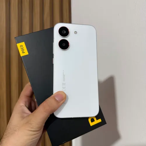 Poco X8 Pro 512GB com poucos meses de uso em estado de novo!