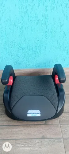 Cadeira de carro da Burigotto. Semi novo. 100 Reais