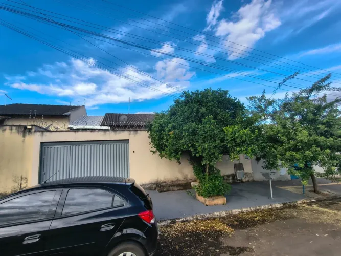 Casa à venda Jardim São José - Goiânia, 3 quartos sendo 1 suíte Valor R$ 295.000,00