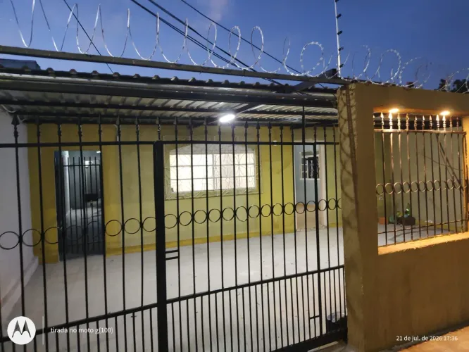 Aluga Casa no Bairro Tiradentes