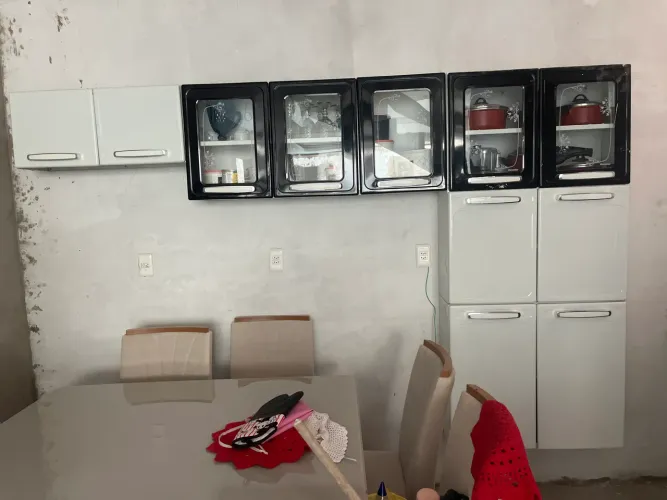 Vendo armário 