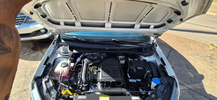 Volkswagen Nivus Highline 1.0 200 TSI Flex AUT 2022