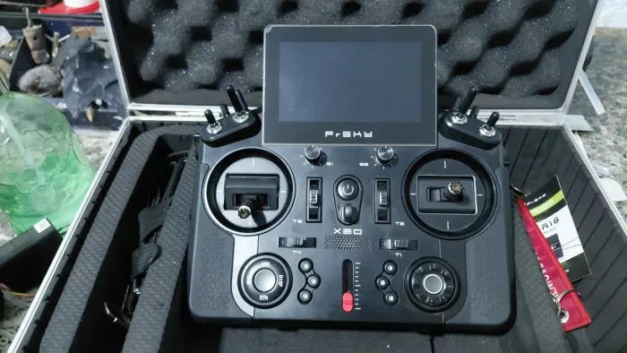 Rádio frsky x20