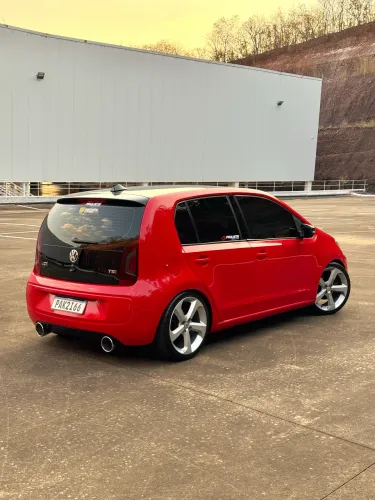 Volkswagen Up! Move 1.0 TSI Total Flex 12V 5P 2016