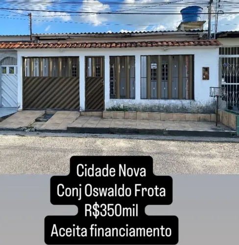 Casa no Conjunto Oswaldo Frota Cidade Nova próx ao Campo de Futebol Aceita Financiamento O
