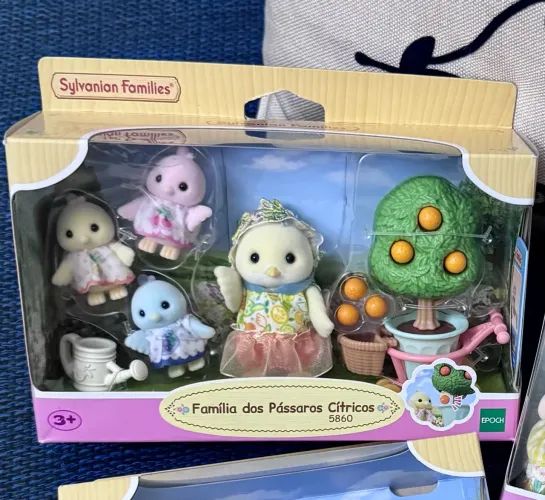 Família dos Pássaros Cítricos - Sylvanian Families