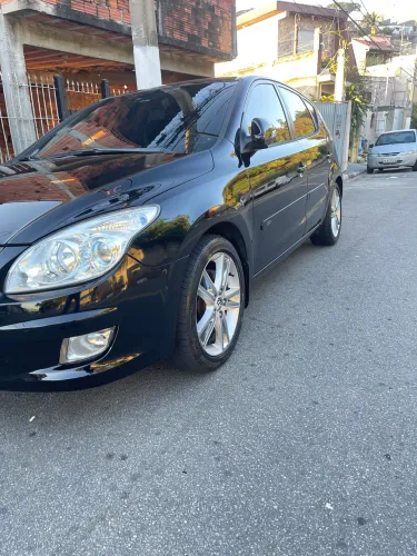 Hyundai I30 2.0 16V 145cv 5P Aut. 2011