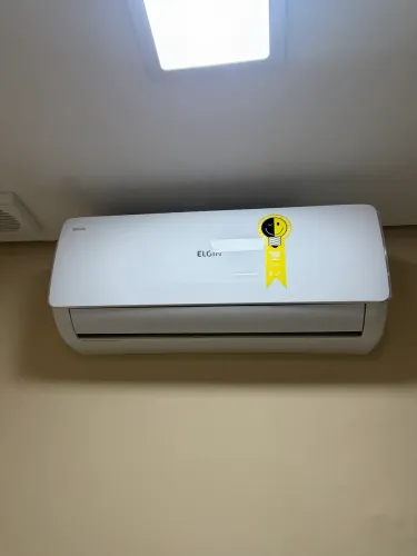 Ar-Condicionado Elgin Inverter 9.000 BTUs 220V Frio - Econômico