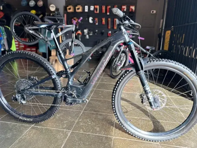 Bicicleta Seminova Specialized Turbo Levo G2 Comp Carbon