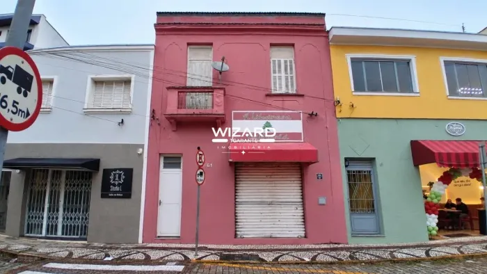 Casa Comercial para locação no centro de Amparo SP