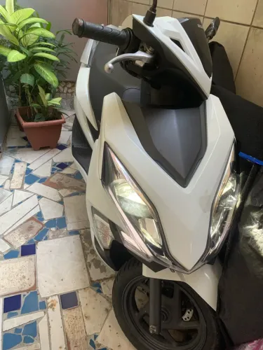 Honda Elite 125 Branca