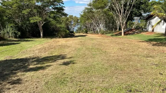 Terreno Condomínio Porto das Aguas - Porecatu PR